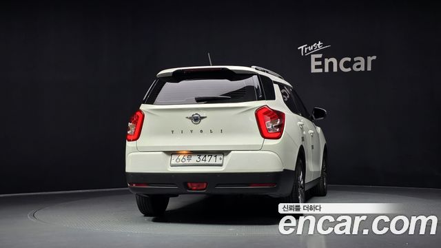 Ssangyong TIBOLI из Кореи Encar