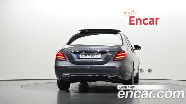 Mercedes-Benz E-Class из Кореи Encar