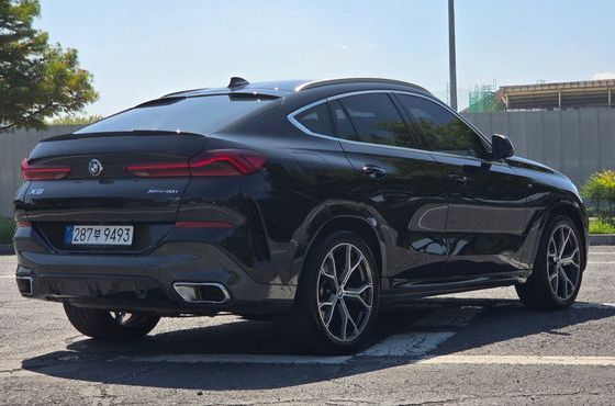 BMW X6 xDrive40i M Sport — пробег 25 241 км — фото 2 из 5