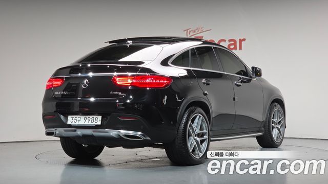 Mercedes-Benz GLE-Class GLE350 d 4MATIC Coupe — пробег 73 218 км — фото 2 из 5