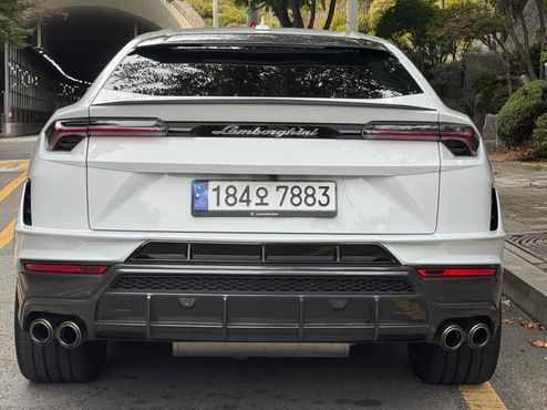 Lamborghini Urus 4.0 V8 S — пробег 14 000 км — фото 4 из 5