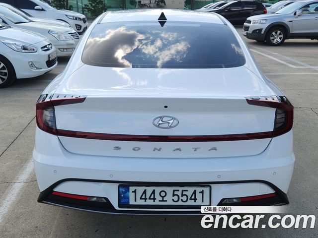 Hyundai Sonata 2.0 LPG Premium Plus — пробег 95 063 км — фото 5 из 5