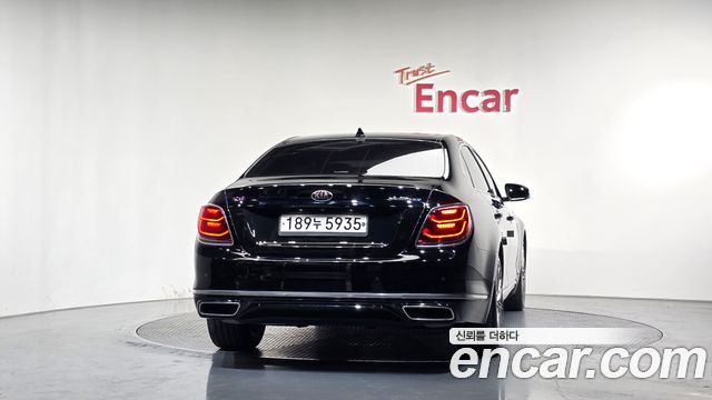 Kia K9 из Кореи Encar