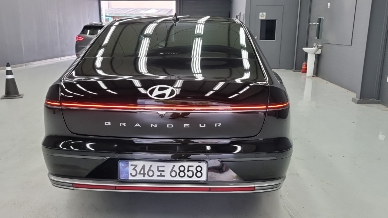 Hyundai Grandeur из Кореи Encar