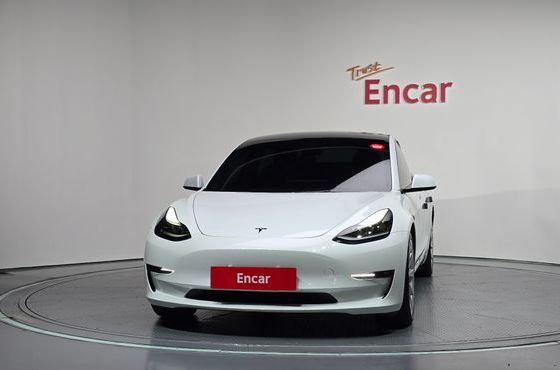 Tesla Model 3 Long Range AWD — пробег 27 928 км — фото 3 из 5