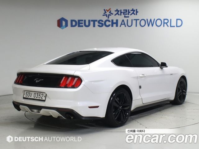 Ford Mustang Coupe — пробег 103 776 км — фото 3 из 5