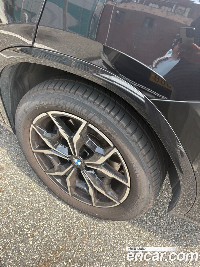 BMW X4 xDrive20i M Sport — пробег 15 000 км — фото 3 из 5