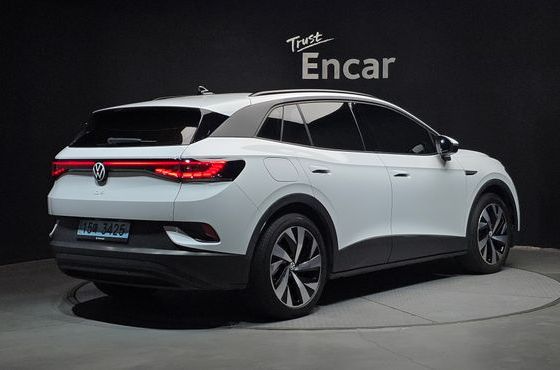 Volkswagen ID.4 Pro — пробег 46 844 км — фото 2 из 5