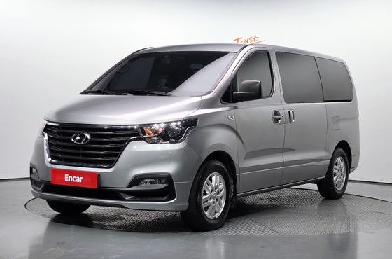 Hyundai Starex Van 3-Seater Smart — пробег 279 006 км — фото 1 из 5