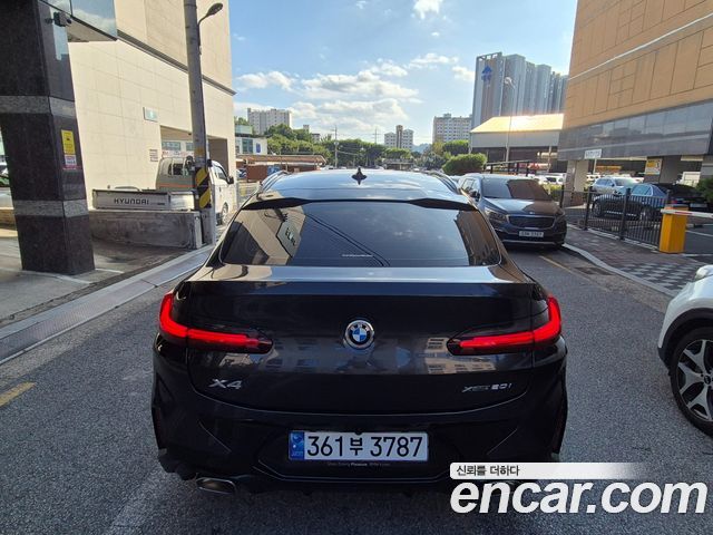 BMW X4 xDrive20i M Sport — пробег 35 675 км — фото 5 из 5
