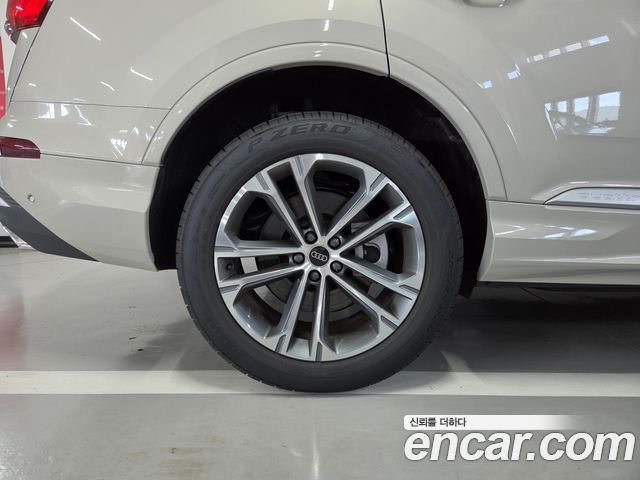 Audi Q7 55 TFSI Quattro — пробег 405 км — фото 5 из 5