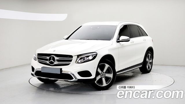 Mercedes-Benz GLC-Class GLC300 4MATIC — пробег 97 437 км — фото 1 из 5