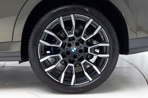 BMW X6 xDrive40i M Sport — пробег 8 164 км — фото 5 из 5