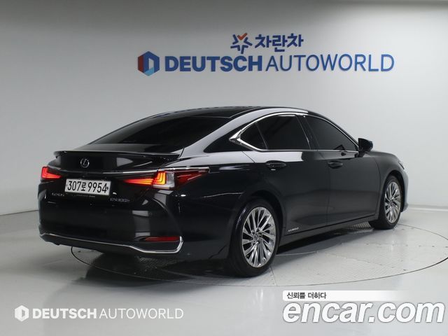 Lexus ES Luxury Plus — пробег 169 532 км — фото 2 из 5