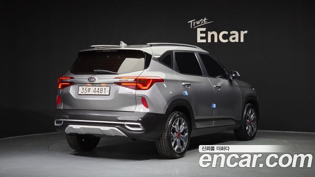 Kia Seltos из Кореи Encar