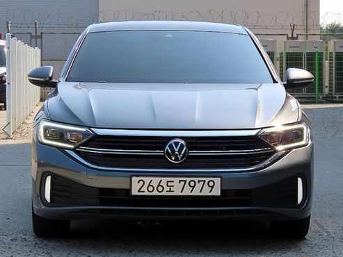 Volkswagen Jetta 1.5 TSI Prestige — пробег 39 497 км — фото 1 из 5