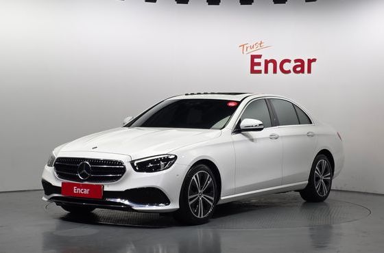 Mercedes-Benz E-Class E250 Avantgarde — пробег 64 287 км — фото 1 из 5