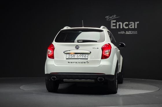 Ssangyong KORANDO 2.0 CVT 2WD Deluxe — пробег 91 438 км — фото 4 из 5