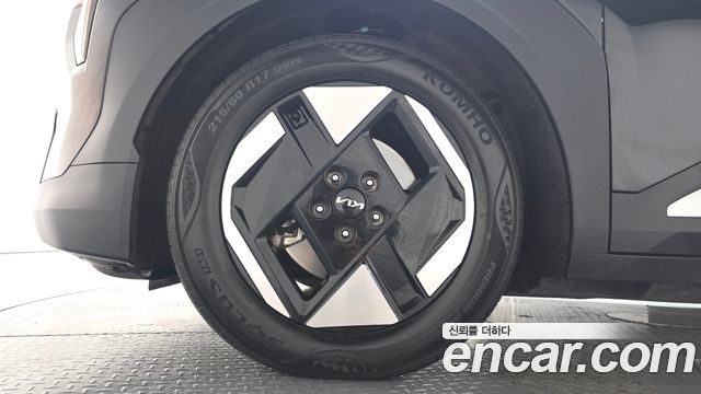 Kia EV3 из Кореи Encar