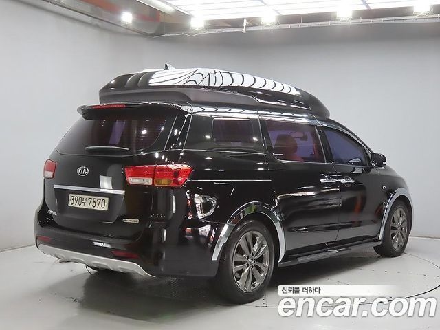 Kia Carnival из Кореи Encar
