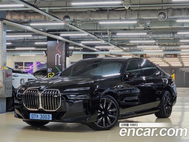 BMW i7 из Кореи Encar