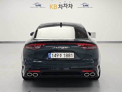 Kia Stinger 2.5 Masters — пробег 30 629 км — фото 2 из 5