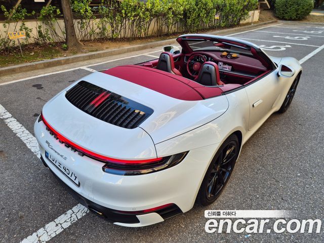 Porsche 911 Carrera S Cabriolet — пробег 34 000 км — фото 5 из 5