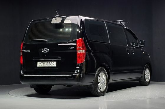 Hyundai Starex 5-Seater VAN Smart — пробег 185 559 км — фото 2 из 5