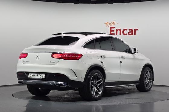 Mercedes-Benz GLE-Class GLE350 d 4MATIC Coupe — пробег 79 218 км — фото 2 из 5