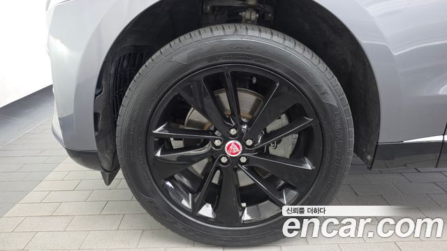 Jaguar F-PACE из Кореи Encar