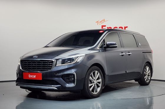 Kia Carnival Gasoline 9-Seater Noblesse Special — пробег 105 152 км — фото 1 из 5