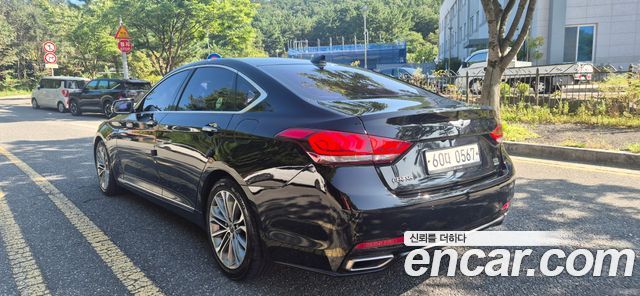 Hyundai Genesis из Кореи Encar