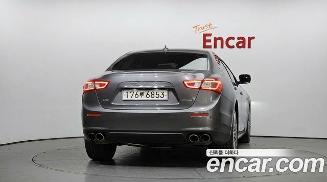 Maserati Ghibli из Кореи Encar