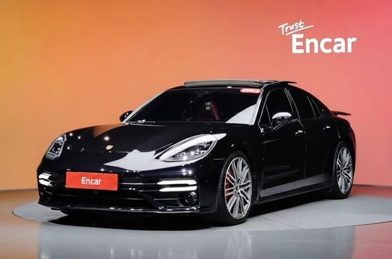 Porsche Panamera 3.0 AWD — пробег 159 833 км — фото 1 из 5