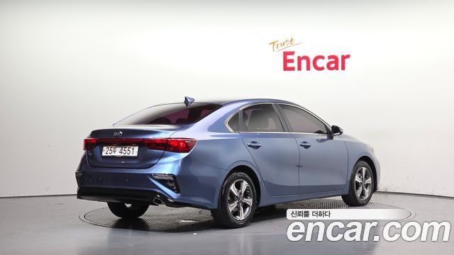 Kia K3 из Кореи Encar