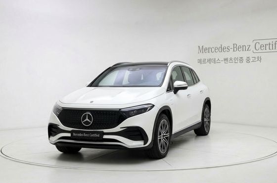 Mercedes-Benz EQA EQA250 AMG Line — пробег 10 276 км — фото 1 из 5