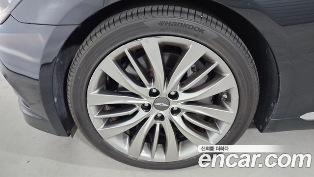 Hyundai Genesis из Кореи Encar