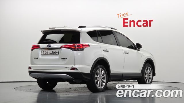 Toyota RAV4 2.5 4WD Hybrid 4th — пробег 84 030 км — фото 2 из 5