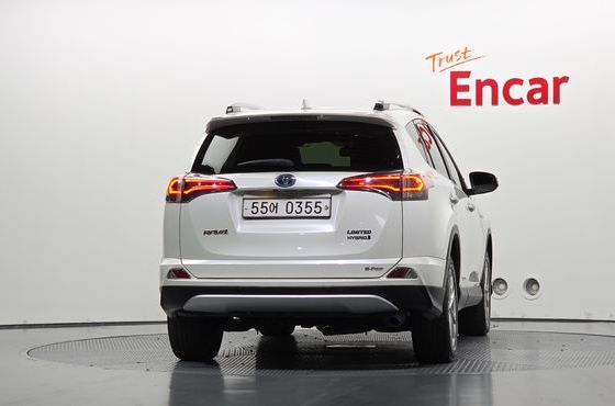 Toyota RAV4 2.5 4WD Hybrid 4th — пробег 84 030 км — фото 4 из 5