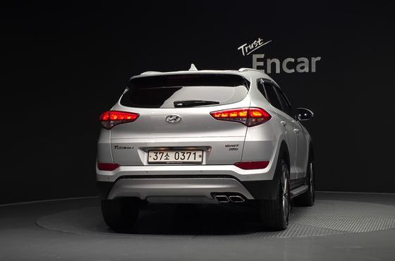 Hyundai Tucson Diesel 2.0 4WD Modern — пробег 73 260 км — фото 4 из 5