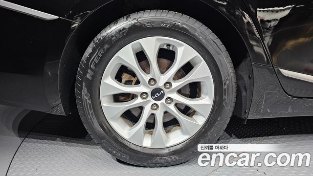 Kia K8 из Кореи Encar