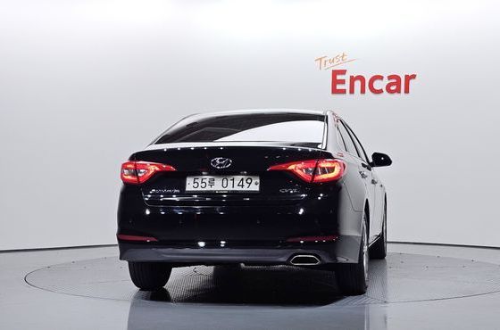 Hyundai Sonata 2.0 Style Special — пробег 138 771 км — фото 4 из 5