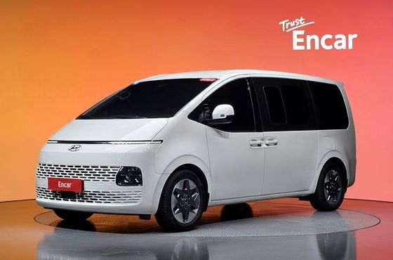Hyundai Staria Tourer 11-Seater Modern — пробег 86 697 км — фото 1 из 5