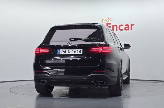 Mercedes-Benz GLC-Class AMG GLC43 4MATIC — пробег 132 057 км — фото 4 из 5