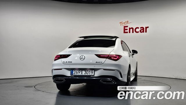 Mercedes-Benz CLA-Class CLA250 4MATIC — пробег 52 645 км — фото 4 из 5