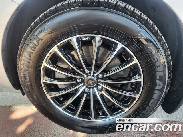 Kia Carnival 11-seater Luxury — пробег 100 014 км — фото 5 из 5