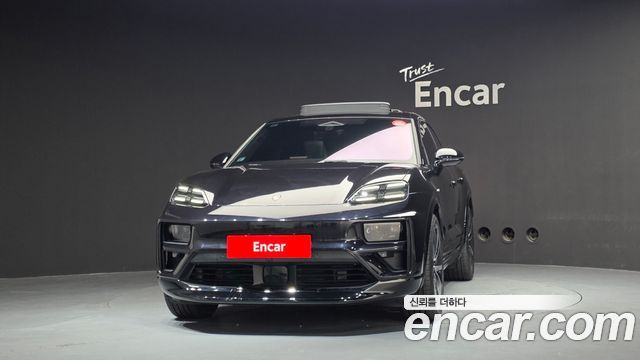 Porsche Macan Turbo — пробег 2 614 км — фото 3 из 5