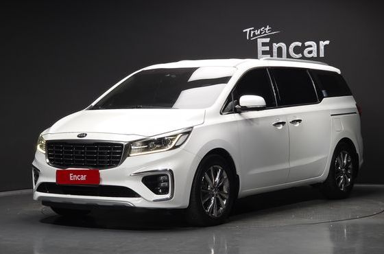 Kia Carnival 9-Seater Noblesse Special — пробег 168 453 км — фото 1 из 5