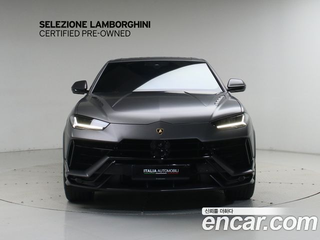 Lamborghini Urus из Кореи Encar