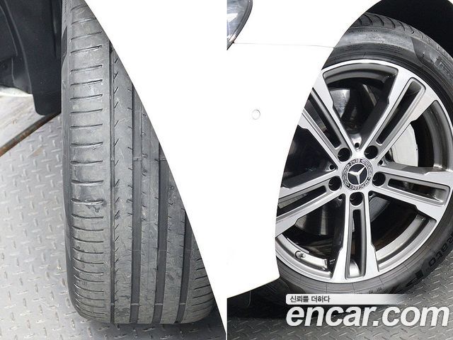 Mercedes-Benz E-Class E350 4MATIC Avantgarde — пробег 67 245 км — фото 5 из 5
